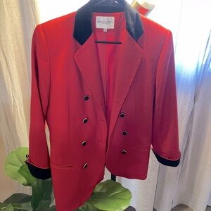Vintage Red Blazer - LG Womens'  SZ 6 ( will fit larger, up to 10)